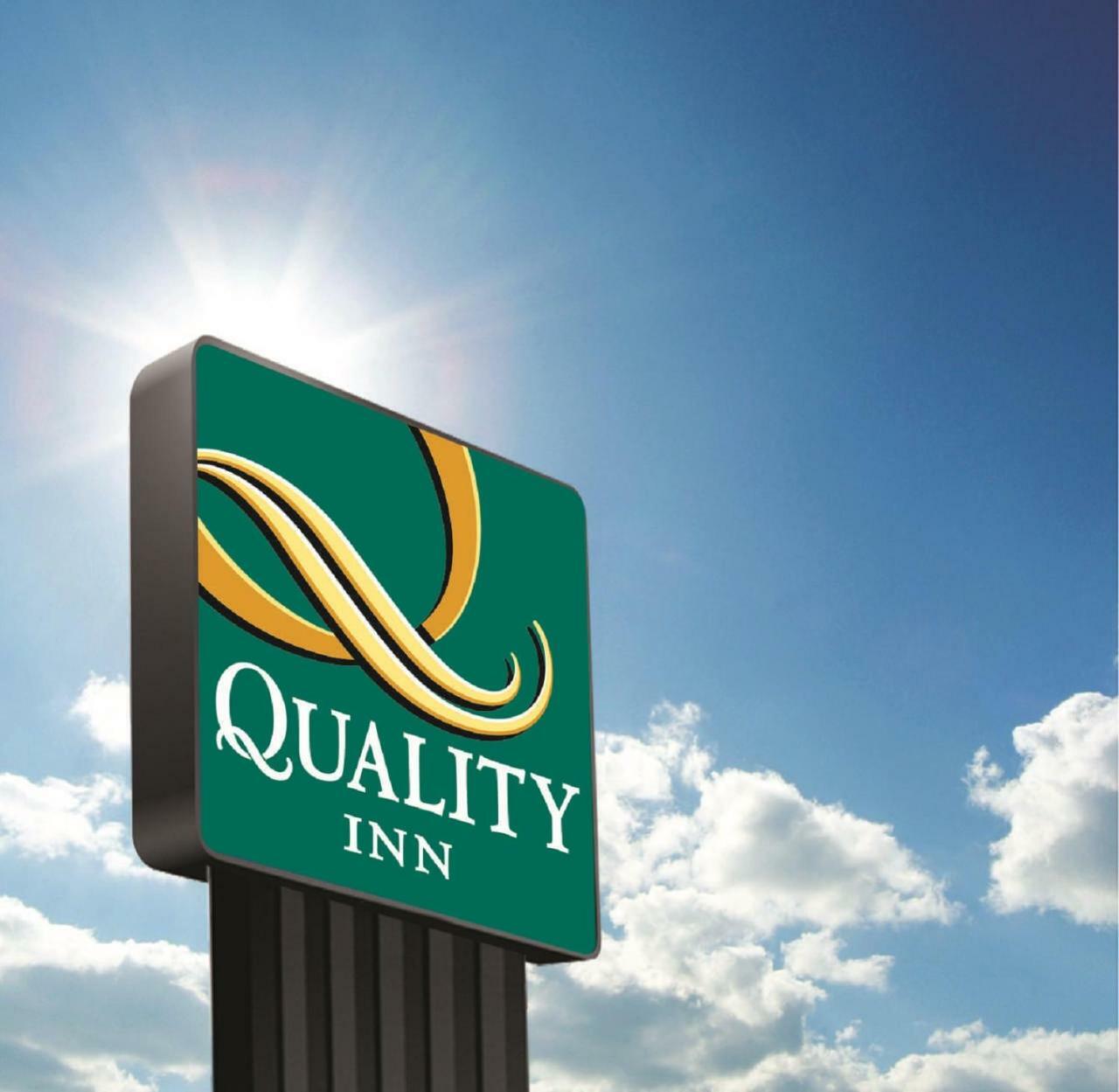 Quality Inn Queens New York Exteriör bild